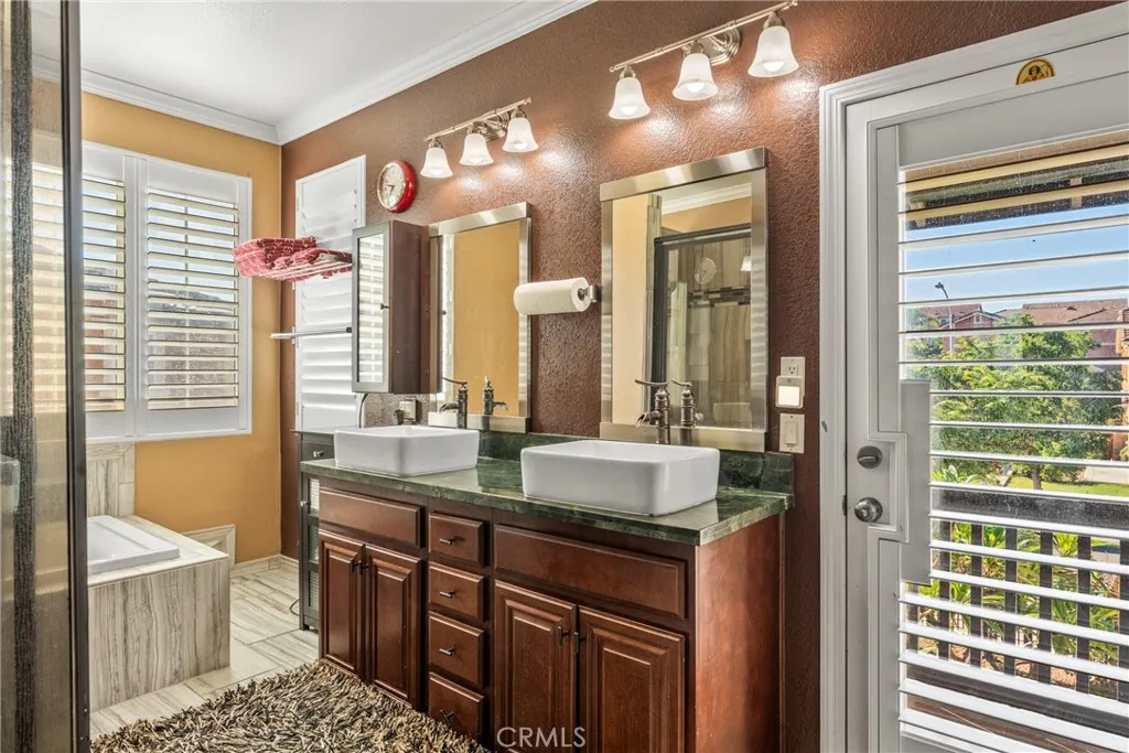 18458 Hidden Ranch, Riverside, California 92508 home-pic-13